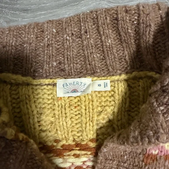 Faherty Highland Fairisle Cardigan-Lakeside Fairisle Haze - Picture 4 of 5